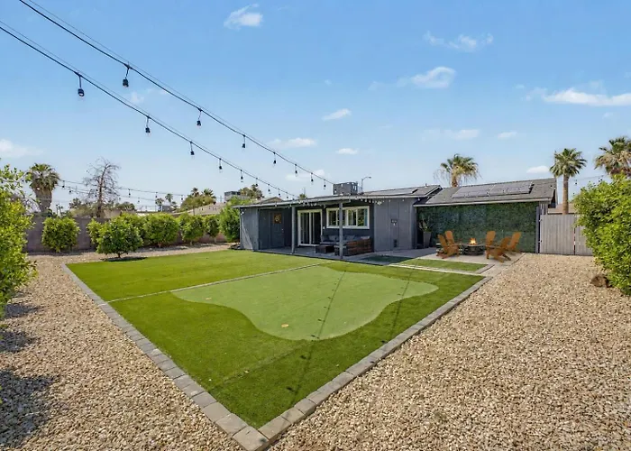 Bluefield Garden - Serene Desert Scape With Fire Pit Ferienhaus Phoenix